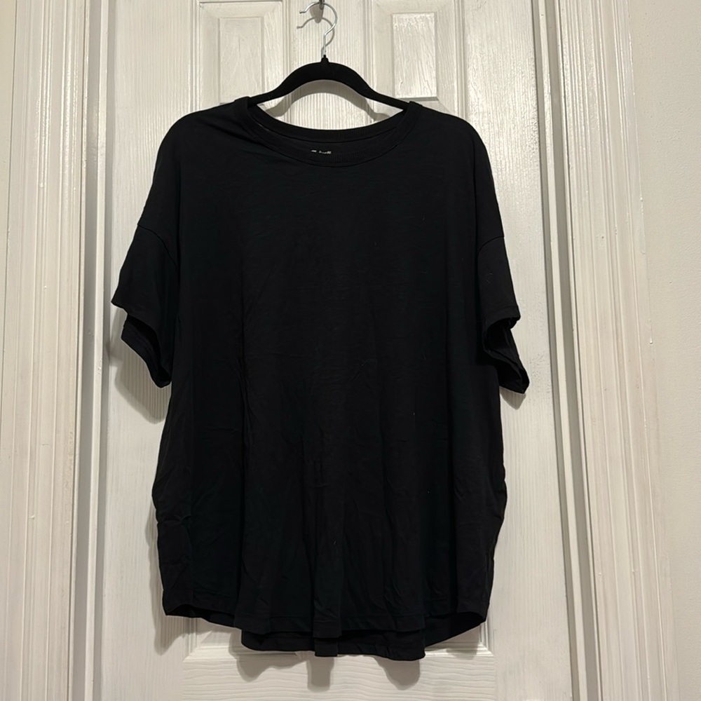 Madewell black tshirt